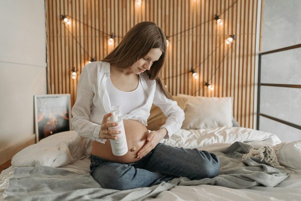 Les must-haves en produits bio pour femmes enceintes et bébés